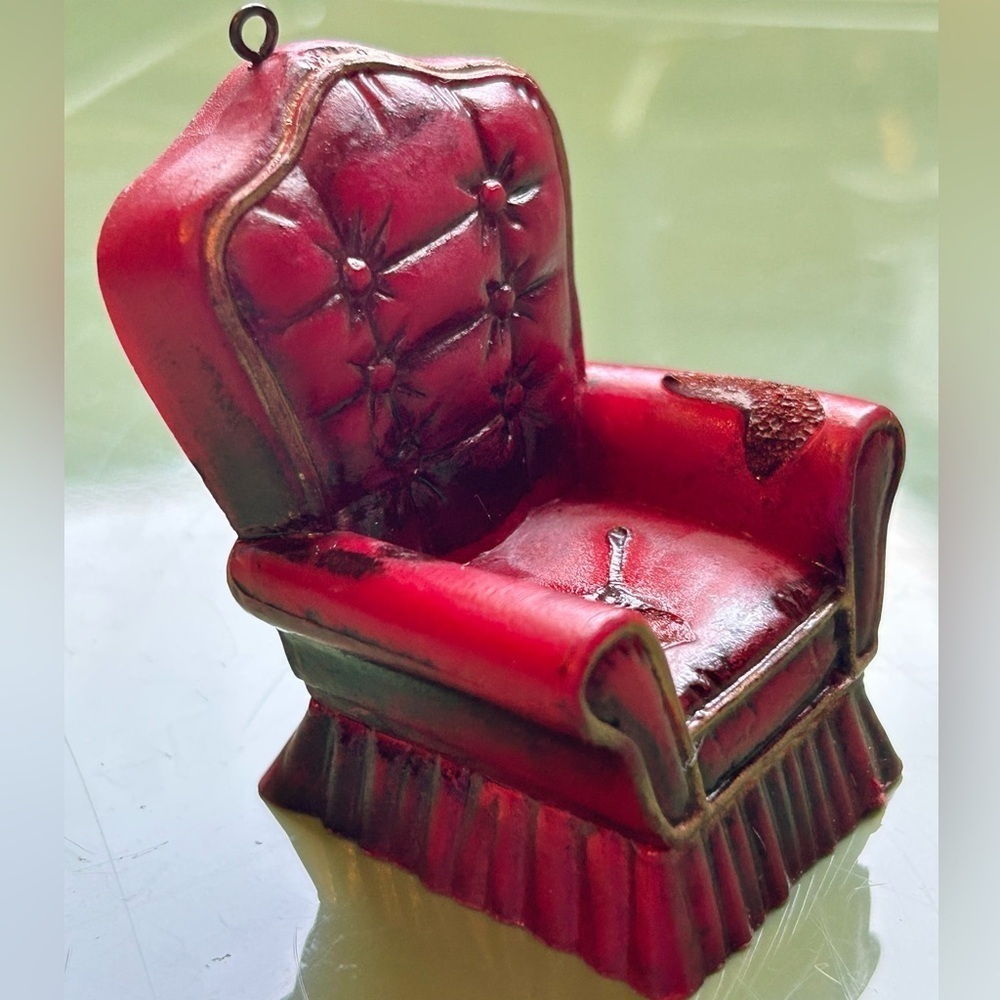 Rare Vintage Christmas Decor Ornament Red Chair Retro Holiday Kitsch 1988 80’s - Picture 2 of 6